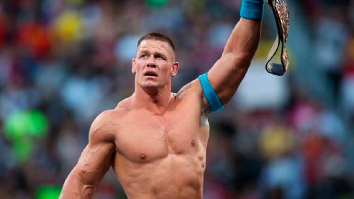 John interpretó al retorcido antihéroe&nbsp;Peacemaker