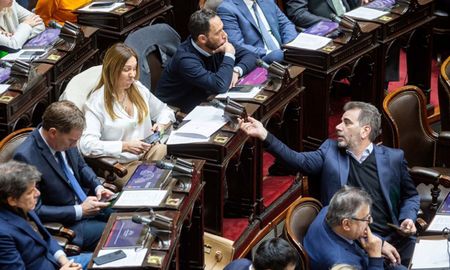 Los votos de la bancada que preside Cristian Ritondo son clave, y por estos días todas las miradas están puestas allí, ya que de la decisión de sus legisladores depende la suerte de la ley de financiamiento de las universidades públicas. Los votos de la bancada que preside Cristian Ritondo son clave, y por estos días todas las miradas están puestas allí, ya que de la decisión de sus legisladores depende la suerte de la ley de financiamiento de las universidades públicas.