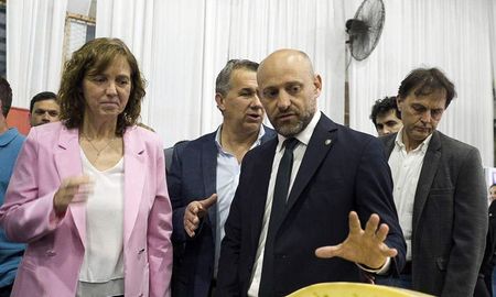 Producción con sello santafesino: más de 350 hormas compitieron en el Concurso Nacional de Quesos, Manteca y Dulce de Leche. Producción con sello santafesino: más de 350 hormas compitieron en el Concurso Nacional de Quesos, Manteca y Dulce de Leche.