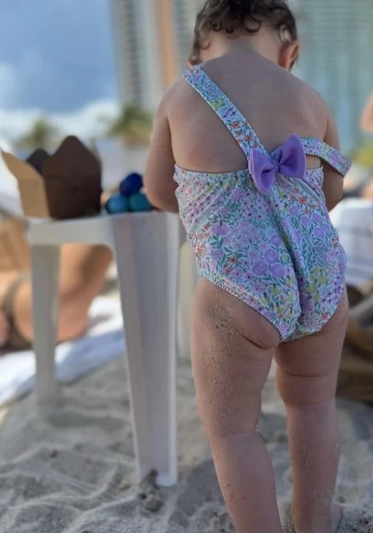 Pampita compartió fotos de Ana en Miami.