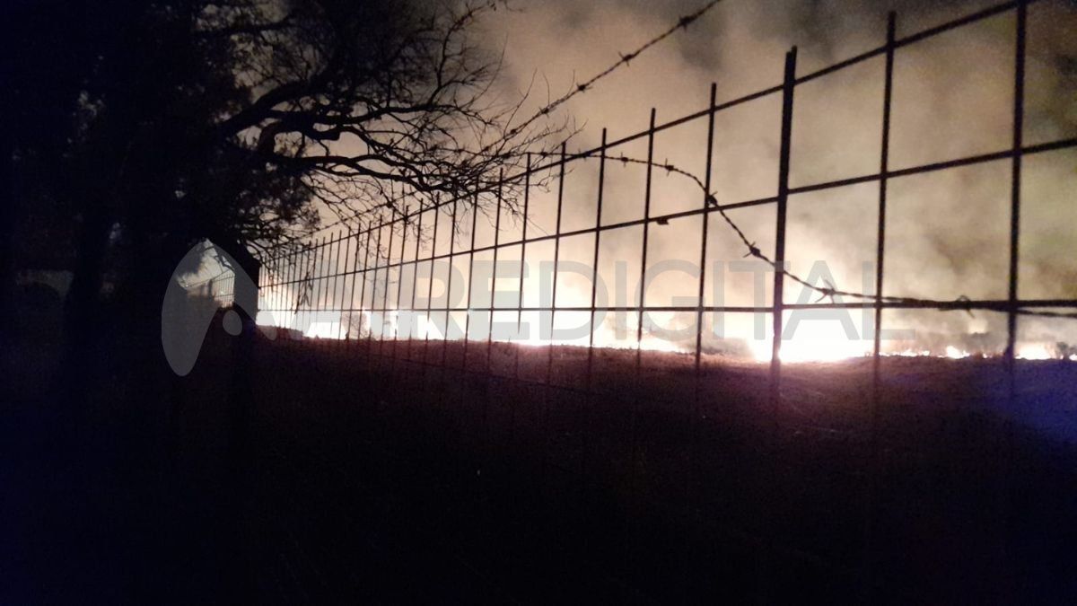 Incendio en el Club de Caza y Pesca de Santo Tomé