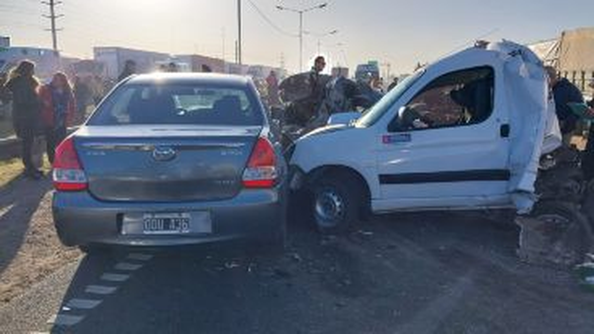 El choque en la autovía se produjo en cadena, entre vehículos que circulaban en la misma dirección.