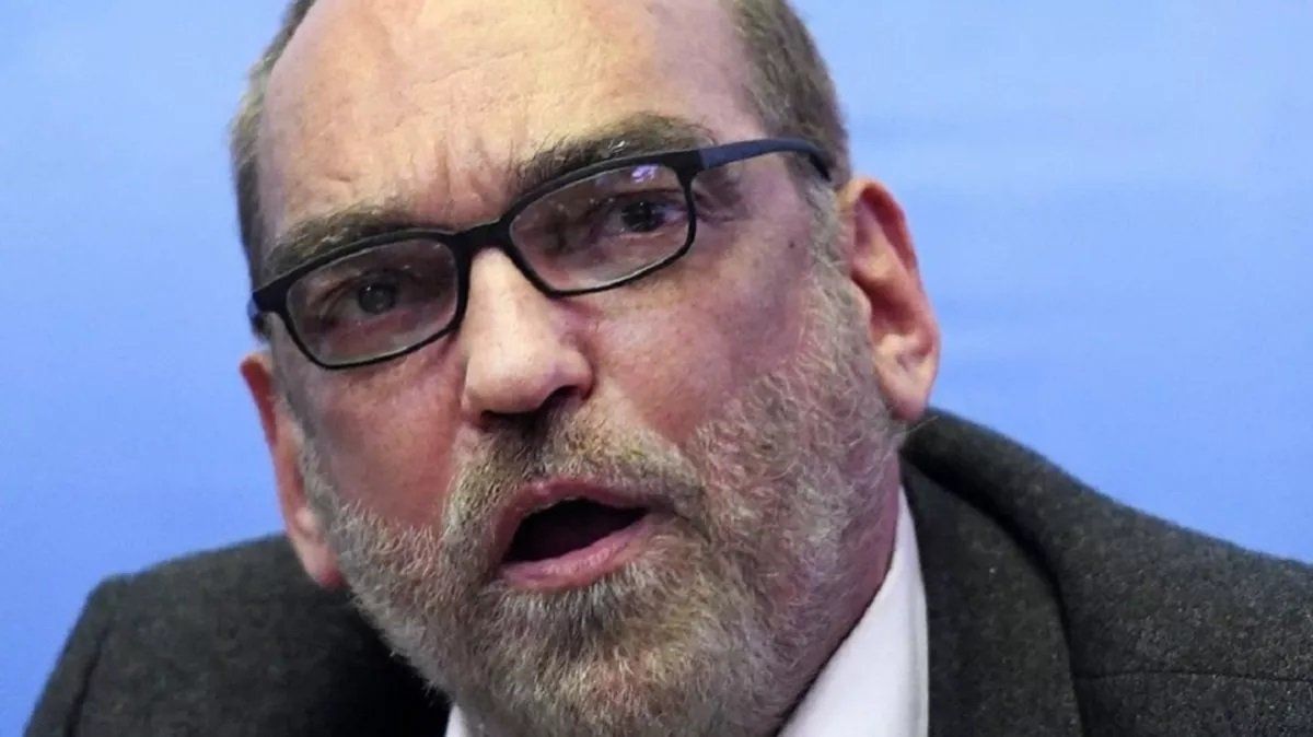 Fernando Iglesias publicó un tuit con urgencia para advertir por el faltante de boletas en escuelas de la provincia de Santa Fe.