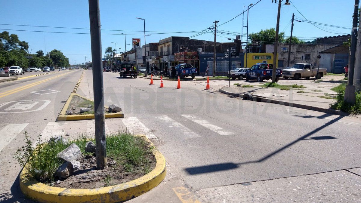 El tránsito en Avenida Blas Parera estuvo parcialmente interrumpido por algunos momentos.