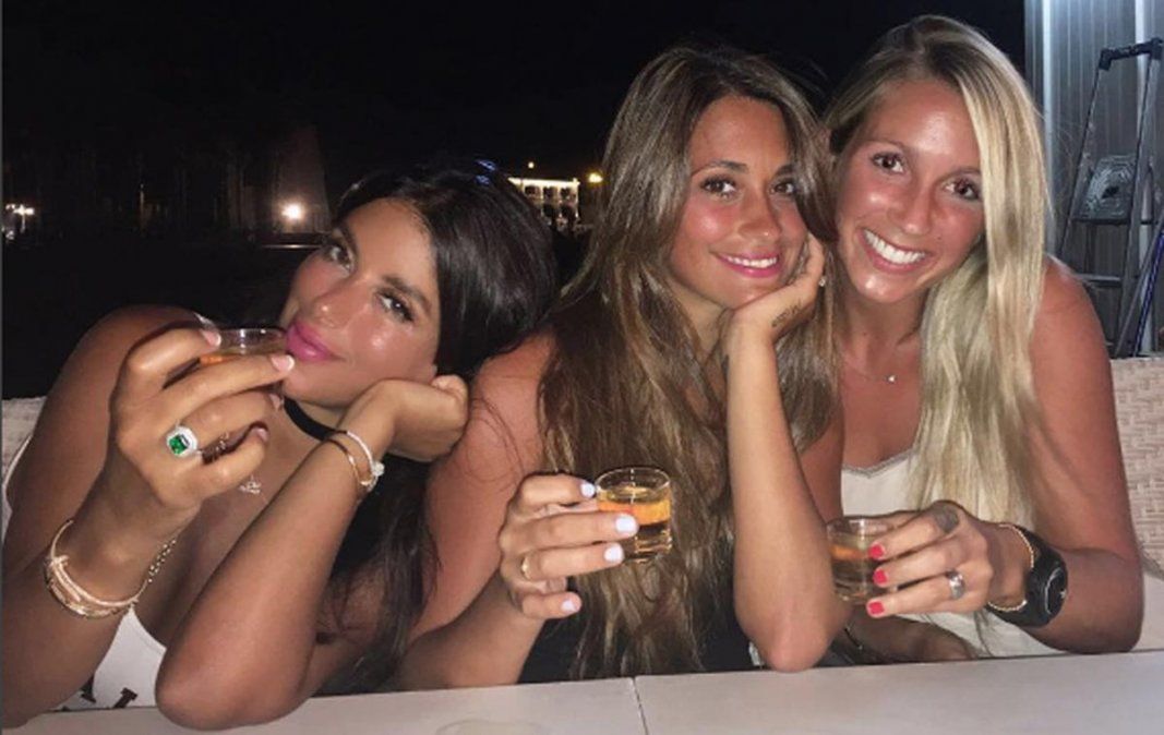 Antonela se despidió de España y hubo un gesto que llamó la atención. 