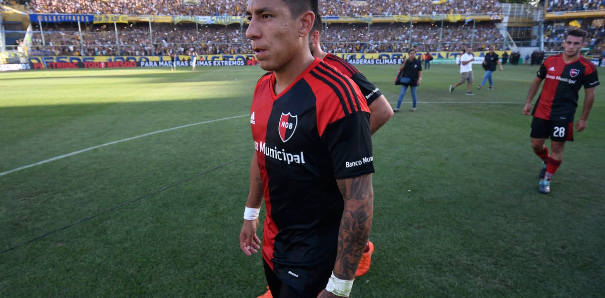 Brian Sarmiento jugó el clásico rosarino, uno de los más polémicos del fútbol argentino. Brian Sarmiento jugó el clásico rosarino, uno de los más polémicos del fútbol argentino.