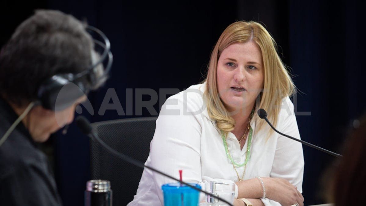 Luciana Ceresola estuvo con Luis Mino este miércoles y criticó la gestión de seguridad de la Provincia y el Municipio.