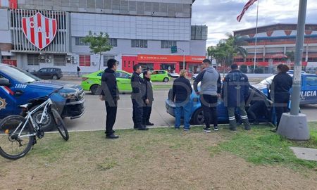 La Policía detuvo a dos empleados municipales que trataban de vender una bicicleta robada La Policía detuvo a dos empleados municipales que trataban de vender una bicicleta robada