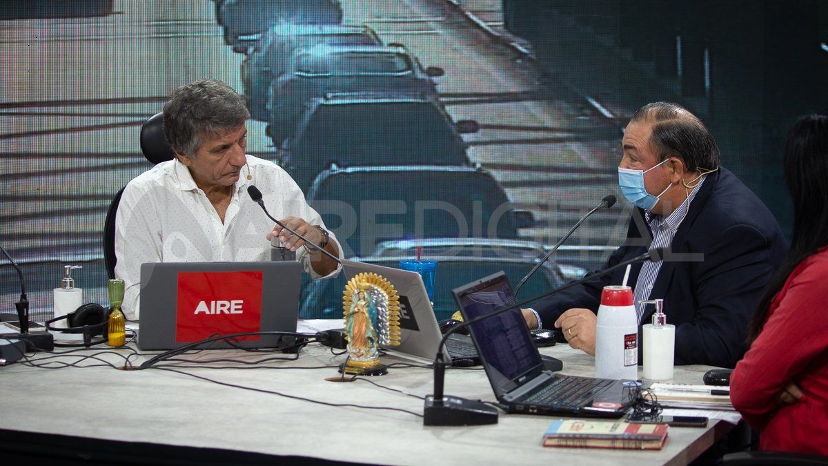 Juan Pablo Poletti, director del Hospital José María Cullen de la ciudad de Santa Fe, indicó en AIRE que por momento ir a trabajar era como ir a la muerte.