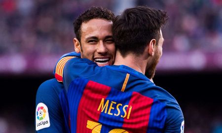 Neymar admitió que quiere reecontrarse con Lionel Messi. Neymar admitió que quiere reecontrarse con Lionel Messi.