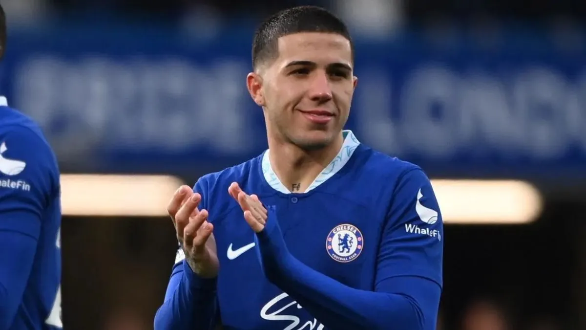 Enzo Fernández eligió su nuevo número de camiseta.