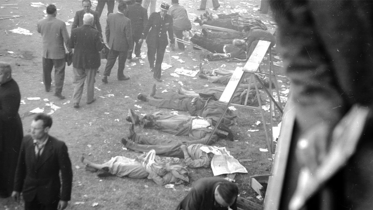 A pesar de semejante siniestro, la carrera ¡no se detuvo! Y, mientras los autos continuaban volando en la pista, se instalaban morgues de emergencia. Los organizadores estimaron más oportuno que continuara la competencia, para que los espectadores no impidieran la circulación de las ambulancias, que no daban abasto evacuando heridos.