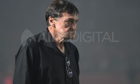 El Club Atlético Colón cayó con Cerro Porteño, perdió además la cima de su grupo y complica su andar en la Copa Conmebol Libertadores.
