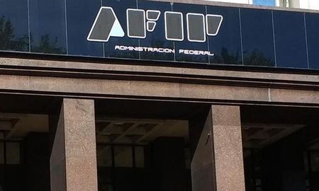 La AFIP ofrece nuevos créditos para monotributistas hasta $5.000.000. La AFIP ofrece nuevos créditos para monotributistas hasta $5.000.000.