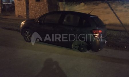 Los roba ruedas actuaron en barrio Sargento Cabral. Los roba ruedas actuaron en barrio Sargento Cabral.