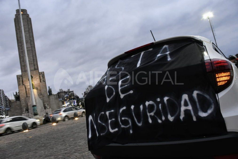Basta de inseguridad fue el pedido de los rosarinos que marcharon para pedir seguridad en la ciudad.&nbsp;