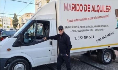 Jorge Orlando Vergara, nacido en San Juan y que se fue a vivir a España hace 23 años, hoy trabaja de “marido de alquiler” Jorge Orlando Vergara, nacido en San Juan y que se fue a vivir a España hace 23 años, hoy trabaja de “marido de alquiler”