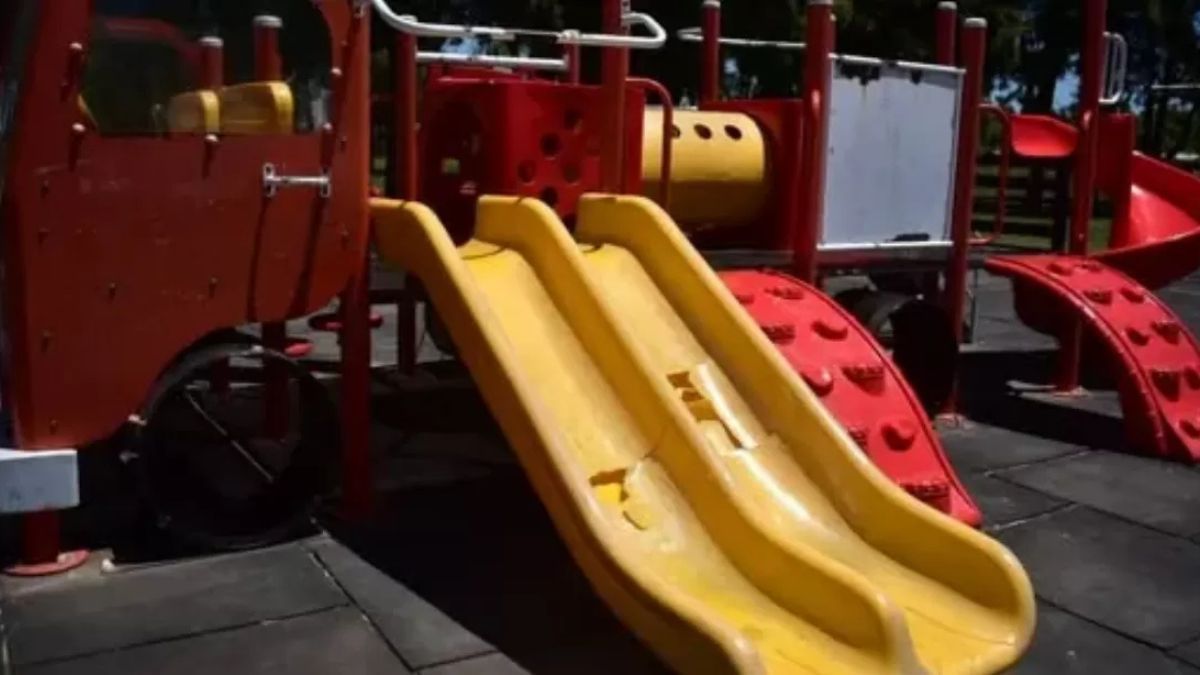 La Municipalidad de Puerto General San Martín repudió daños en juegos y gimnasios urbanos. Piden conciencia y compromiso ciudadano.&nbsp;