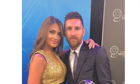 anto roccuzzo se robo todas las miradas con su espectacular vestido y un infartante escote anto roccuzzo se robo todas las miradas con su espectacular vestido y un infartante escote