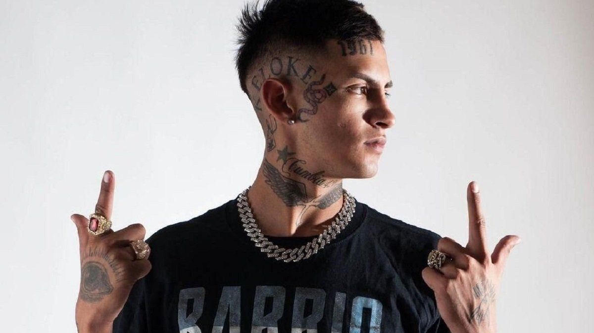 L-Gante y sus mejores memes luego de explicar el abecedario. &nbsp;