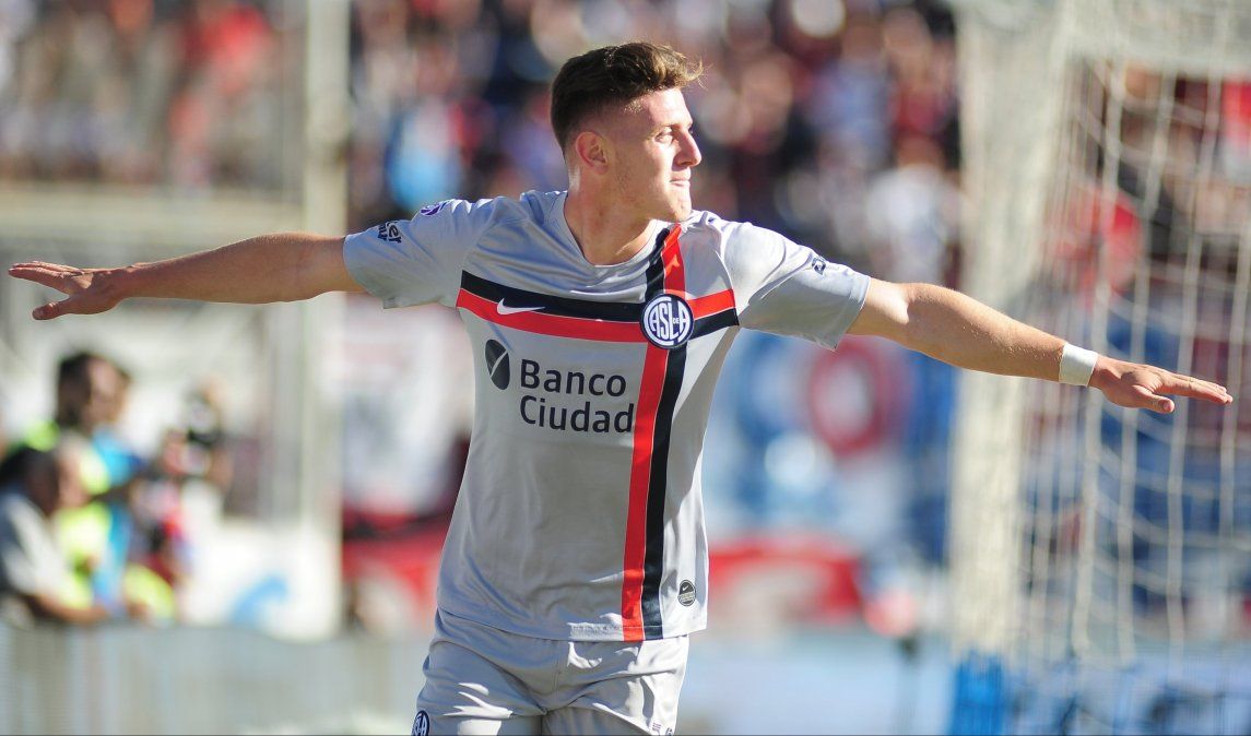 San Lorenzo superó a Patronato y lo hundió en la tabla de los promedios