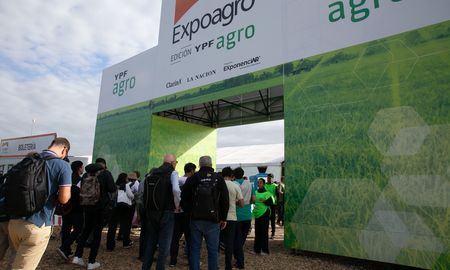 Enun “mano a mano” con AIRE AGRO, cadaentidad enumeró su estrategia de negocio. Enun “mano a mano” con AIRE AGRO, cadaentidad enumeró su estrategia de negocio.