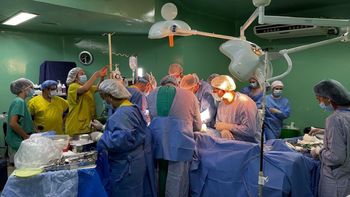 Una donación multiorgánica en el Hospital Cullen de Santa Fe movilizó cinco vuelos sanitarios. Una donación multiorgánica en el Hospital Cullen de Santa Fe movilizó cinco vuelos sanitarios.