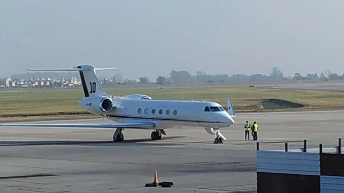 Messi no pudo llegar al entrenamiento de la Selección por la niebla