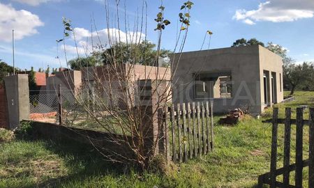 Robo en Villa California: arrancaron las aberturas de vidrio templado y se las llevaron. nadio vio nada Robo en Villa California: arrancaron las aberturas de vidrio templado y se las llevaron. nadio vio nada