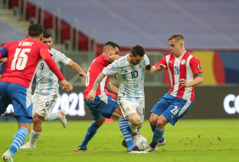 Argentina y Paraguay se enfrentaron por última vez en la Copa América de Brasil, que la Albiceleste terminaría conquistando luego de vencer a los locales por 1-0.