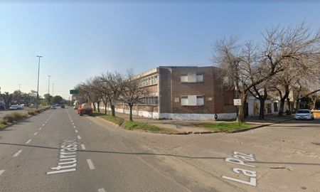 La Paz e Iturraspe, la esquina del violento episodio en el que un hombre de 29 años resultó herido. La Paz e Iturraspe, la esquina del violento episodio en el que un hombre de 29 años resultó herido.