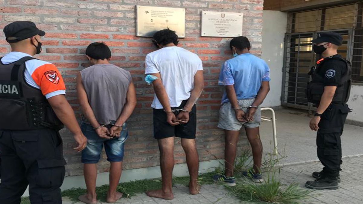 En las últimas semanas, la institución educativa se convirtió en el blanco de ladrones que se llevaron insumos eléctricos, contactores de neumáticos y de electricidad industrial.