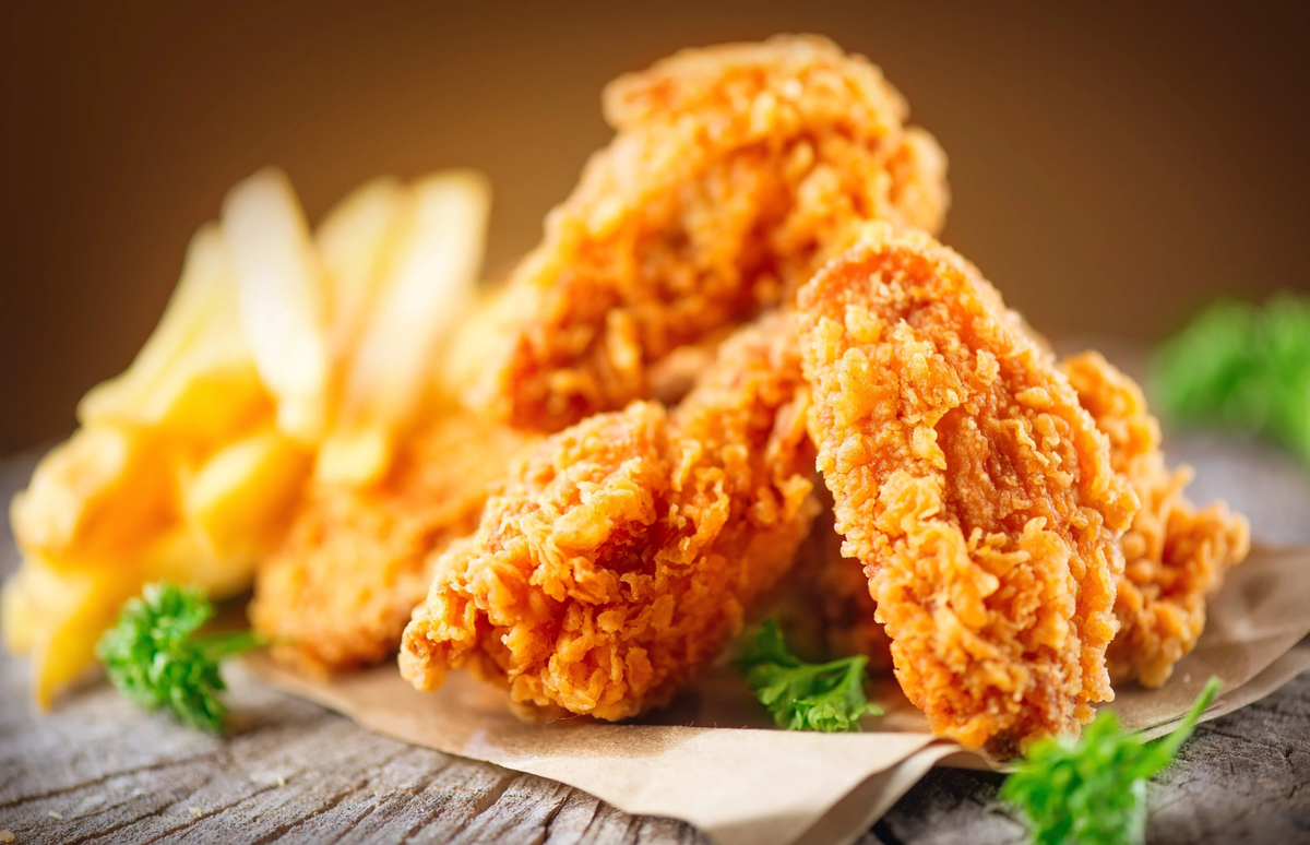 El pollo frito es una opción estupenda para preparar en casa y disfrutar en familia o con amigos. El pollo frito es una opción estupenda para preparar en casa y disfrutar en familia o con amigos.