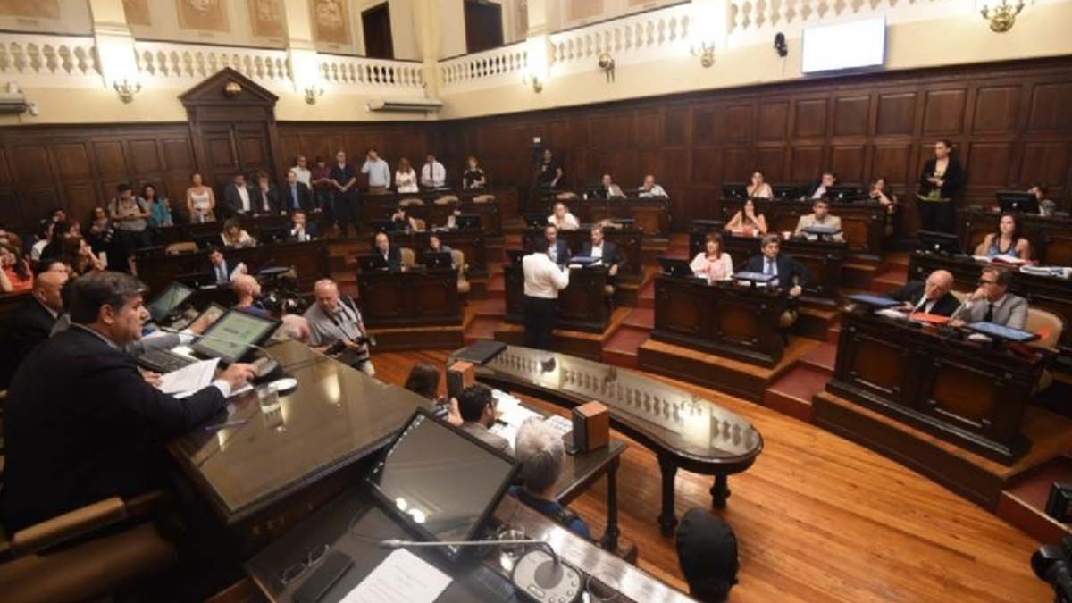 El Senado aprobó la derogación de la ley minera