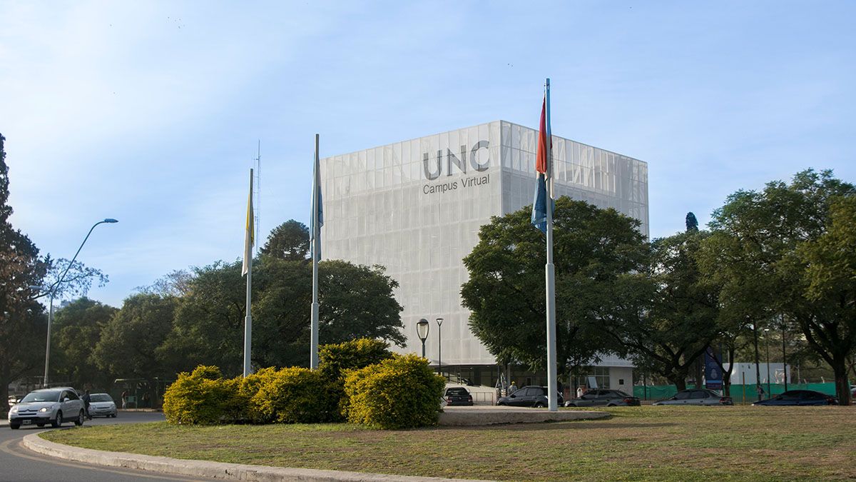 La Universidad Nacional de Córdoba retrasa una semana el inicio de las clases por coronavirus