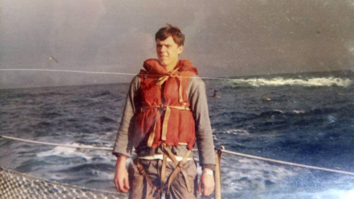 Schweighofer participó en el buque destructor ARA Piedrabuena del rescate de los sobrevivientes del ARA General Belgrano el 3 de mayo de 1982.