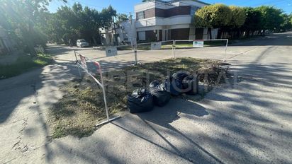 El municipio y ASSA inician la reparación del hundimiento en Roque Sáenz Peña y Gobernador Crespo