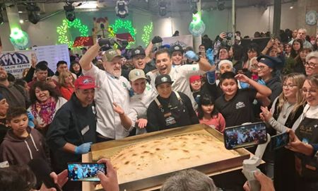 ni colombia ni mexico: argentina cocino la empanada mas grande del mundo y batio un record guinness ni colombia ni mexico: argentina cocino la empanada mas grande del mundo y batio un record guinness