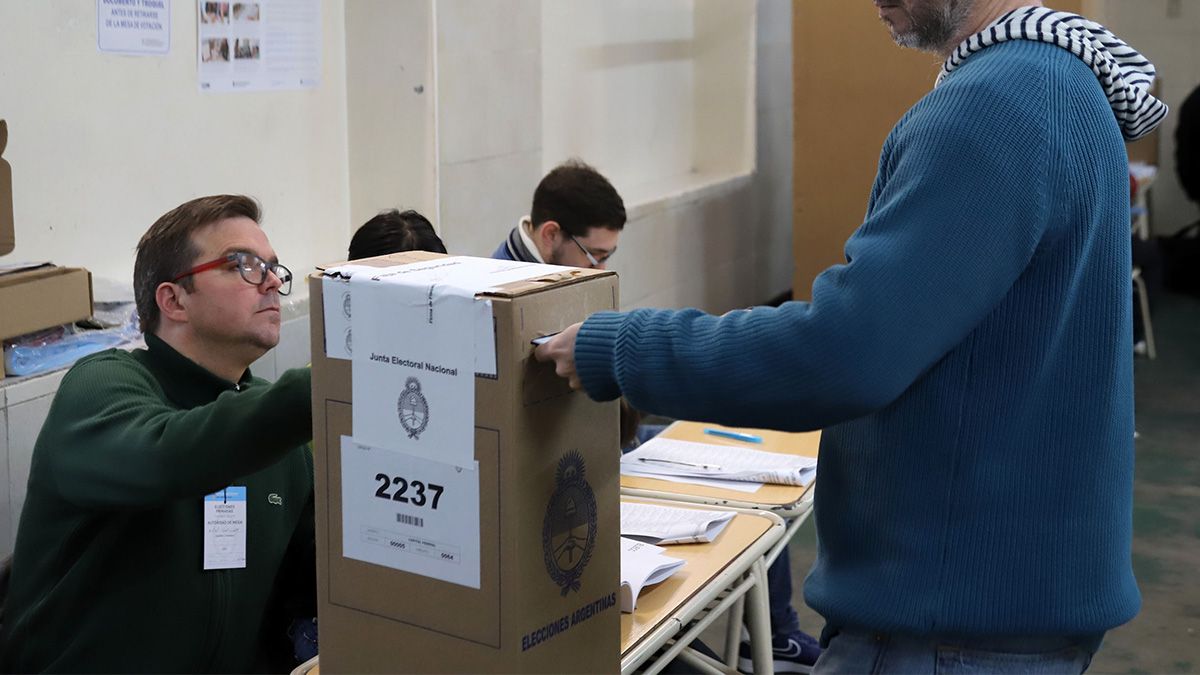 La Cámara Nacional Electoral (CNE) confirmó este martes el cronograma electoral para los comicios legislativos que se concretarán este 2021.