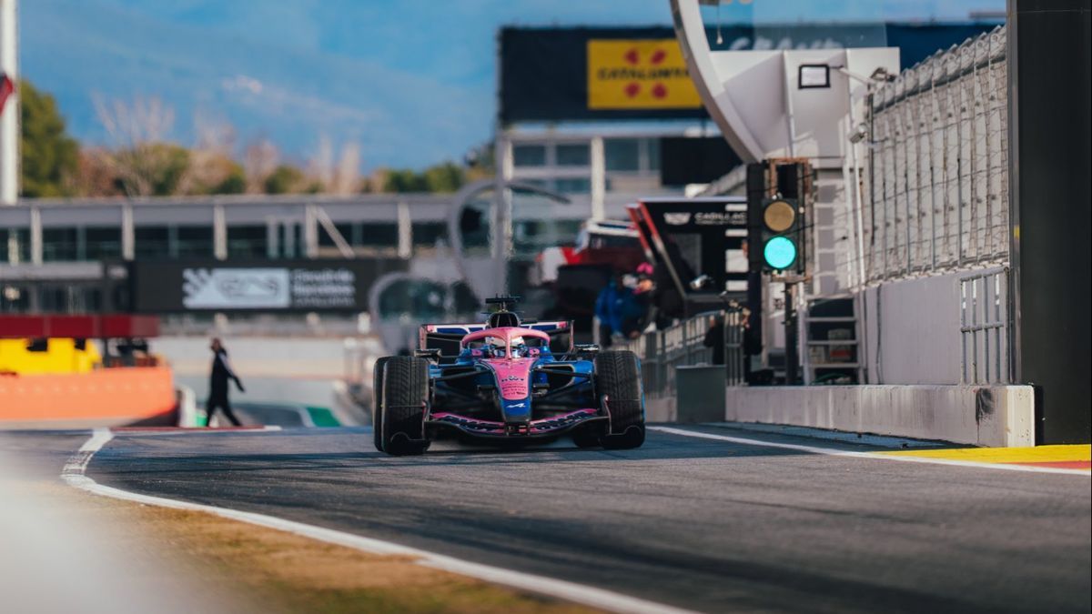 Franco Colapinto cerró un gran día en Barcelona y se subió al podio del test con Alpine