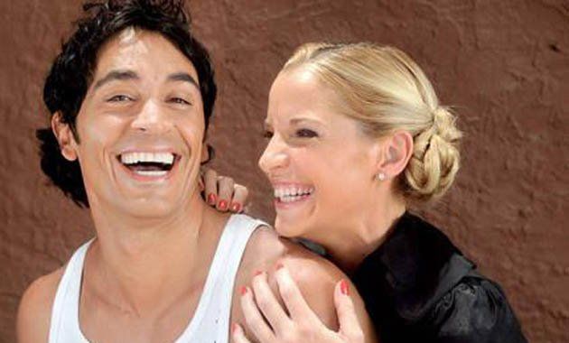 Sebastián Estevanez junto a Carina Zampini, en Dulce Amor.