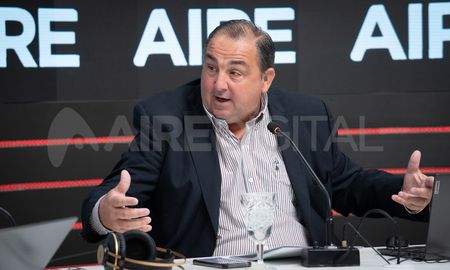 “Yo vivo en esa zona y tengo que ver cómo hago para estacionar cuando vuelvo en horarios de partido., admitió el intendente Poletti. “Yo vivo en esa zona y tengo que ver cómo hago para estacionar cuando vuelvo en horarios de partido., admitió el intendente Poletti.