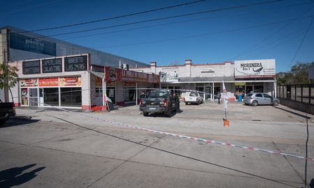 El demencial ataque comenzó en la puerta de una panadería de la ruta provincial 1. El demencial ataque comenzó en la puerta de una panadería de la ruta provincial 1.