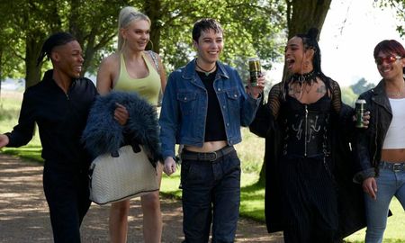 What It Feels Like for a Girl, la serie británica que retrata la adolescencia con una verdad incómoda y cruda. What It Feels Like for a Girl, la serie británica que retrata la adolescencia con una verdad incómoda y cruda.