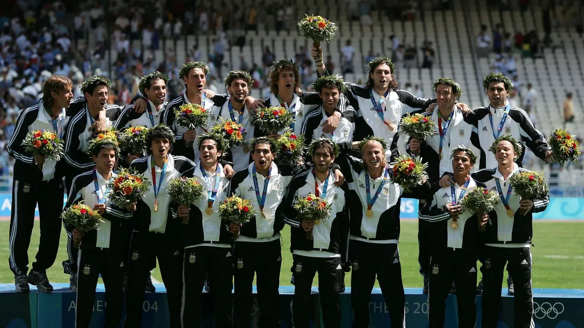 Mariano González, el ex Colón que recordó cuando ganó la medalla de oro en los Juegos Olímpicos de Atenas 2004. Mariano González, el ex Colón que recordó cuando ganó la medalla de oro en los Juegos Olímpicos de Atenas 2004.