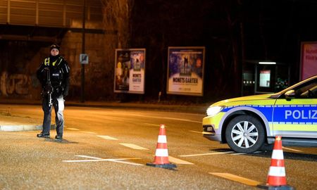 Seis personas murieron y varias resultaron gravemente heridas en un tiroteo reportado este jueves en una iglesia de la ciudad Hamburgo, Alemania. Seis personas murieron y varias resultaron gravemente heridas en un tiroteo reportado este jueves en una iglesia de la ciudad Hamburgo, Alemania.