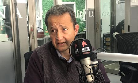 Carlos Del Frade, diputado de la Provincia de Santa Fe. Carlos Del Frade, diputado de la Provincia de Santa Fe.