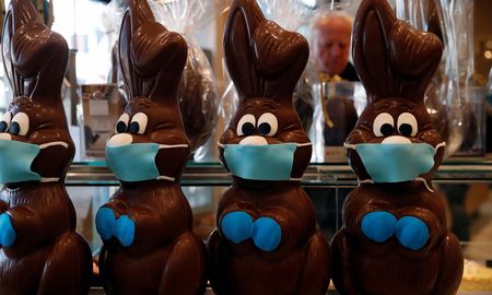Aire de Santa Fe | conejo de pascua con barbijo.jpeg