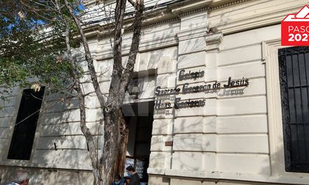 El precandidato a concejal Lucas Maguid, integrante de la lista Unidos Podemos del Frente Renovador, emitió su voto en las instalaciones del Colegio Sagrado Corazón de Jesús, en San José al 2300. El precandidato a concejal Lucas Maguid, integrante de la lista Unidos Podemos del Frente Renovador, emitió su voto en las instalaciones del Colegio Sagrado Corazón de Jesús, en San José al 2300.