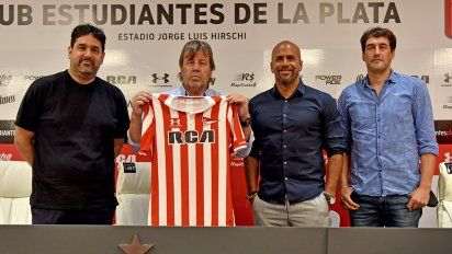 Copa Diego Maradona: Estudiantes (LP) presentó a Ricardo Zielinski como su nuevo entrenador